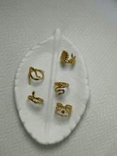 Sania N Saira Rings (Pack of 5)